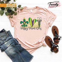 happy mardi gras shirt, mardi gras crawfish shirt, womens mardi gras shirt, mardi gras gifts,fleur de lis shirt,fat tues