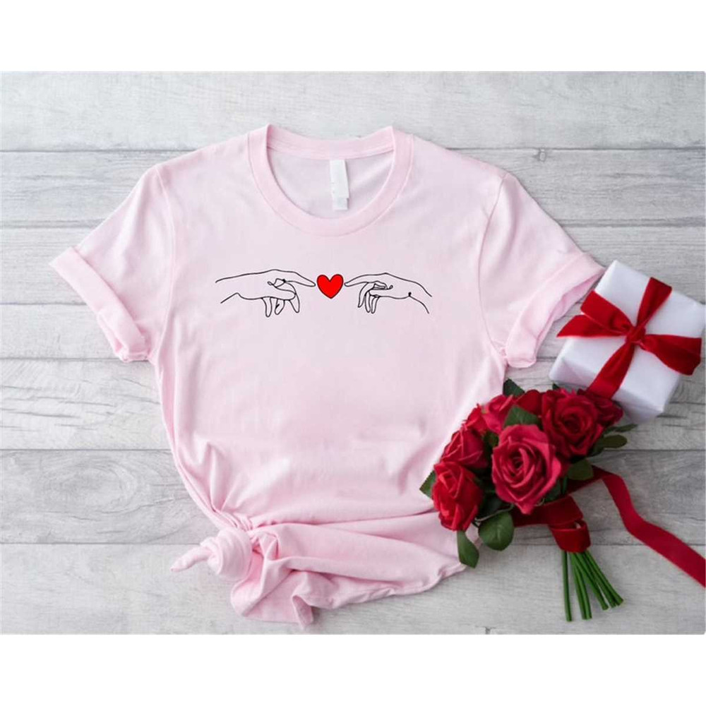 MR-1072023172129-valentine-couple-matching-shirt-hands-with-heart-shirt-cute-image-1.jpg