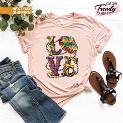 mardi gras king cake shirt, womens mardi gras shirt, mardi gras love shirt, gift for mardi gras, louisiana shirt, fat tu