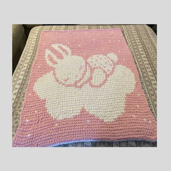 Loop yarn Bunny on the cloud blanket pattern | Inspire Uplift