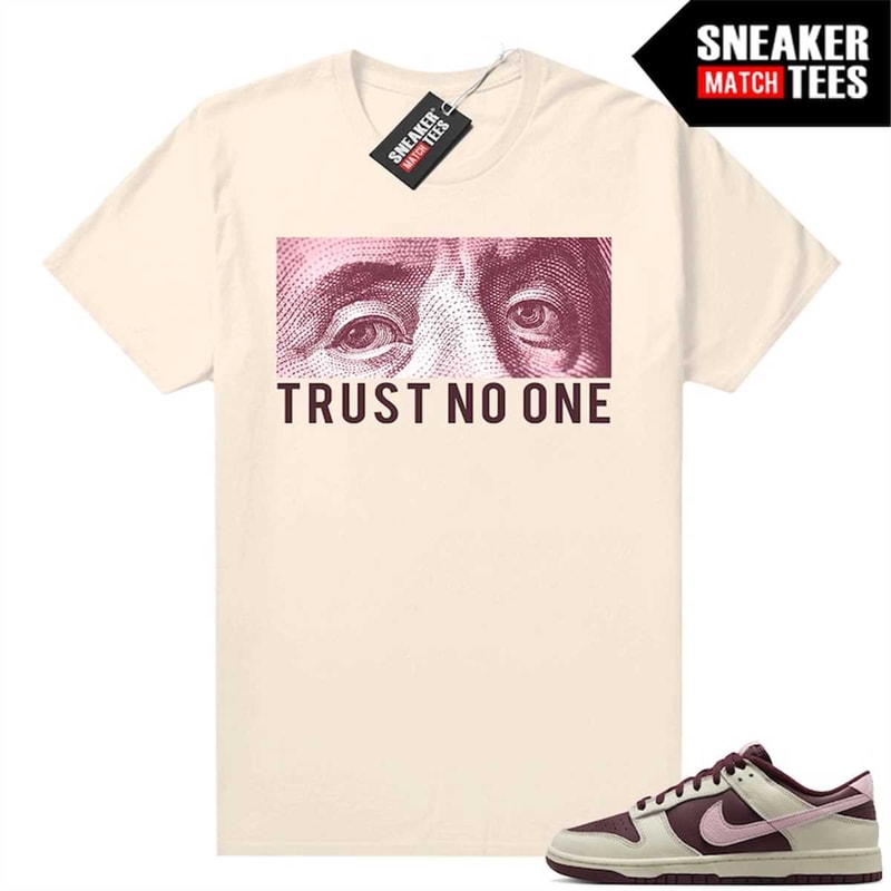 MR-1172023205719-sb-dunks-valentines-day-sneaker-match-tees-sail-trust-image-1.jpg