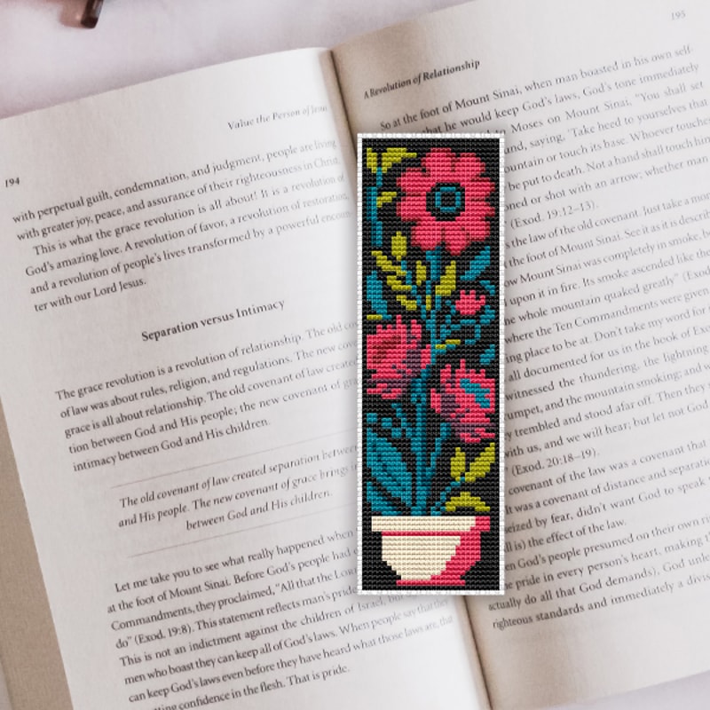 embroidery pattern book mark