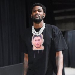 deandre aytons shirt bloody devin booker bloody broken nose t-shirt , phoenix suns, valley oop shirt , devin booker s