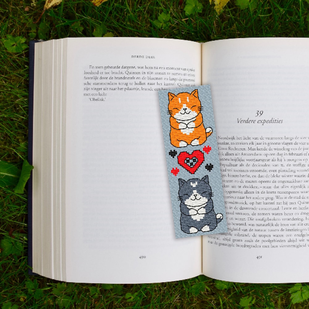 embroidery pattern bookmark Kittens