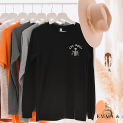 halloween shirt, long sleeve shirt, stay spooky shirt, skeleton shirt, halloween t-shirt, fall shirts, halloween crewnec