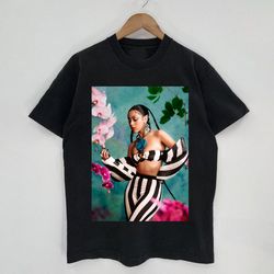 doja aesthetic shirt, dojacat photoshoot t-shirt, doja unisex black shirt, music rap shirt, vintage 90s inspired, retro