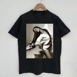 s.z.a vintage sweatshirt, sza new retro 90s black sweatshirt, sza photoshoot sweatshirt, music rnb singer rapper sweatsh