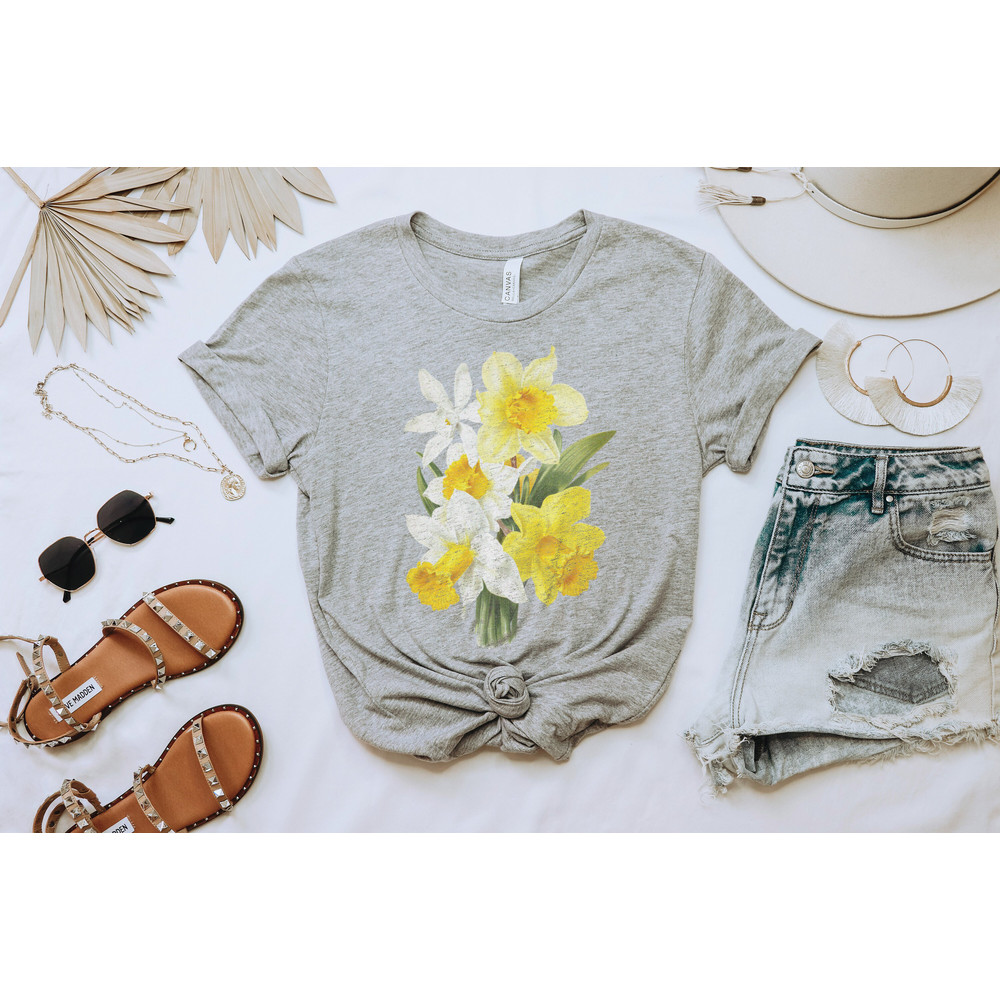 Daffodil Flowers Vintage Style Graphic Tee Shirt for Women Flower Bouquet T-Shirt Hiking Outdoor Camping Botanical March Month Gift - 3.jpg