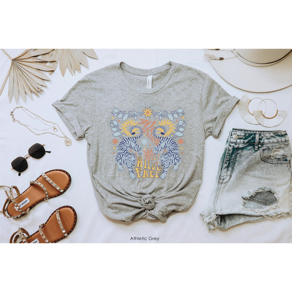 Graphic Tee Tiger Shirt Wild and Free Retro Style Oversized Styled Crewneck TShirt for Women 70s floral Vibes Shirt for Women - 4.jpg