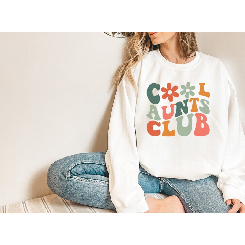 Rich Auntie Hoodie Fashionable and Bold Sweat Shirt for Aunts Who Like to Stand Out in a Crowd,Cool Gift Aunt Club Sweat Shirt ,Aun to Be - 2.jpg