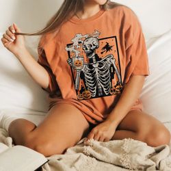 comfort colors halloween skeleton shirt,halloween coffee skull shirt, pumpkin spice shirt, halloween pumpkin spice coffe