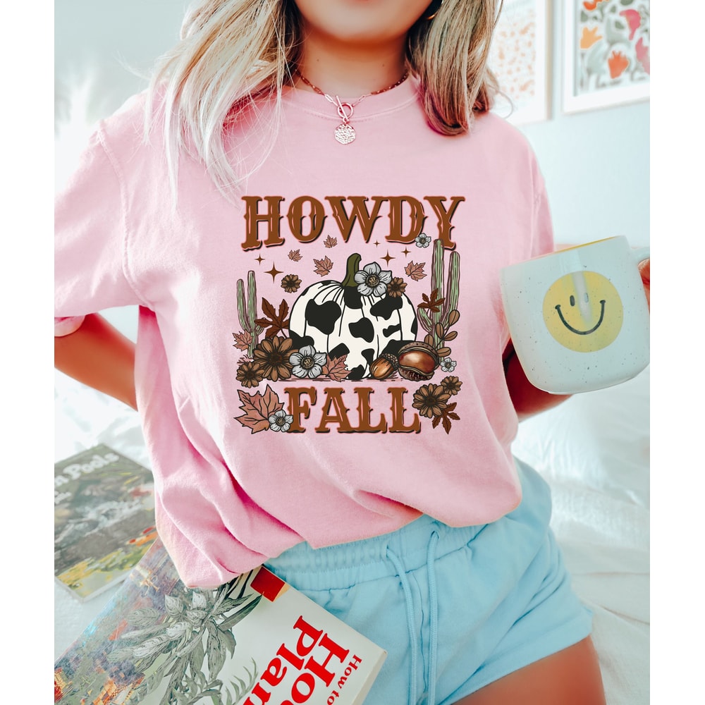 Howdy Fall Shirt, Southern Fall Graphic Tee, Country Pumpkin Shirt, Pumpkin Sweatshirt, Howdy T-Shirt, Cow Print Shirt, Country Girl Gifts - 2.jpg