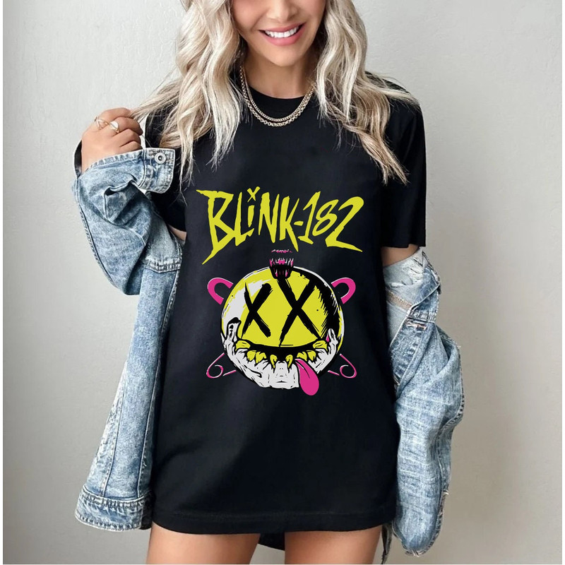 Comfort Colors® Blink 182 Shirt, Blink 182 Band Tee, Vintage Band Tee, Blink 182 Concert Tshirt, Graphic Shirt, Punk Rock Shirt - 2.jpg