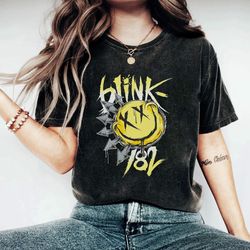 blink 182 brand shirt, blink 182 vintage shirt, blink 182 art swe
