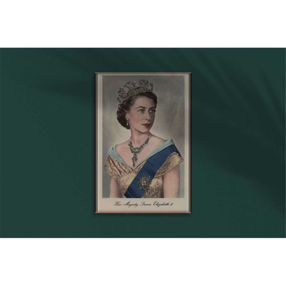 MR-187202310407-her-majesty-the-queen-elizabeth-ii-2nd-official-1950s-image-1.jpg