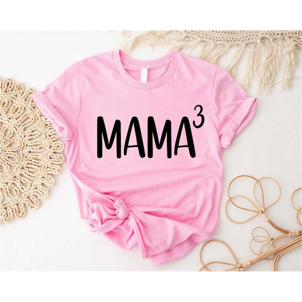 MR-1872023121817-mama-3-shirt-mama-of-three-shirt-pregnancy-announcement-image-1.jpg
