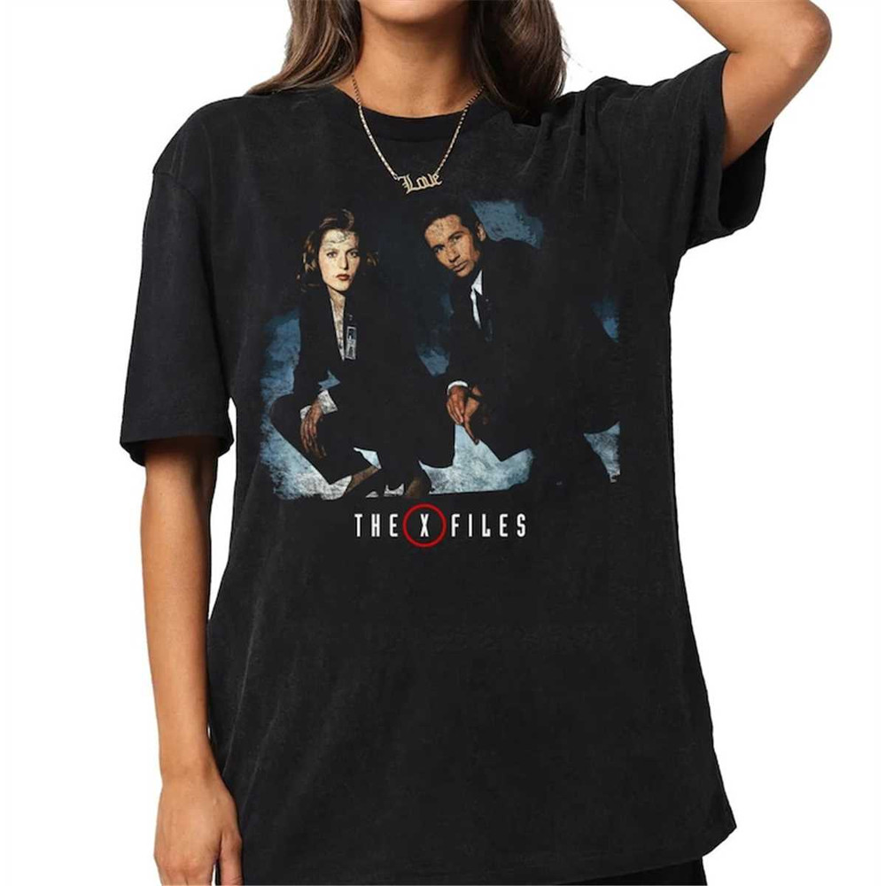 MR-187202317616-the-x-files-scully-and-mulder-aesthetic-shirt-x-files-retro-image-1.jpg