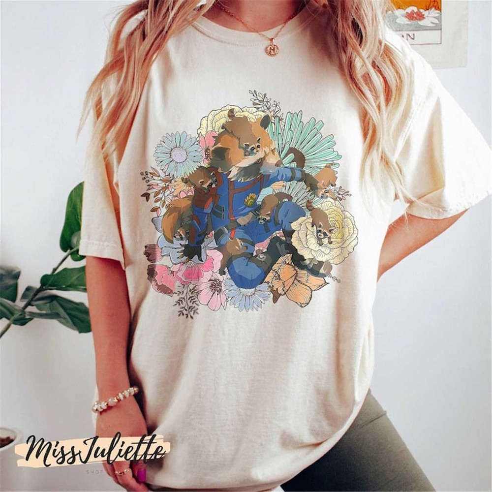 MR1872023183423comfortcolorsretrorocketraccoonfloralshirtrocketimage1jpg