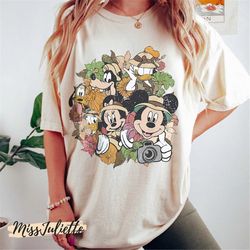 comfort colors disney animal kingdom shirt, vintage animal kingdom shirt, mickey safari shirt, disney safari trip shirt,
