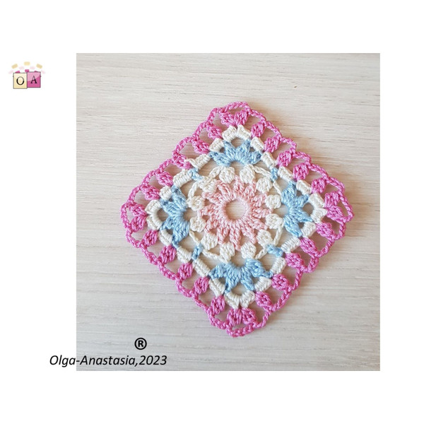 Colorful_granny_square_crochet_pattern (3).jpg