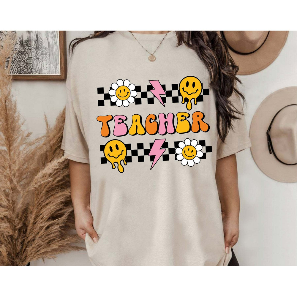 Retro Groovy Teacher SVG, Retro Smiley Face Svg, Teacher Png, Groovy Teacher Svg, Back to School Svg, Groovy Floral Svg, Instant Download - 2.jpg