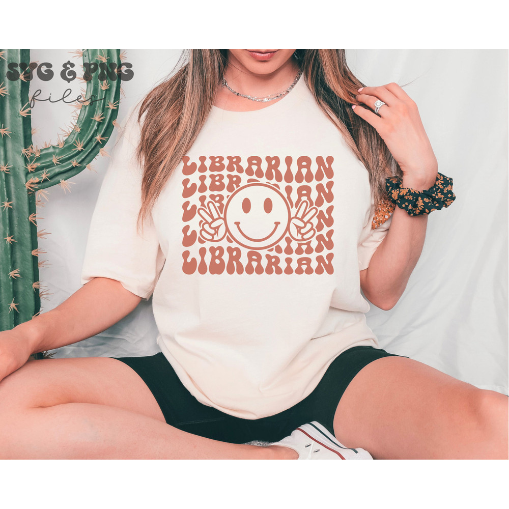 Retro Librarian SVG, Retro Smiley Face svg, Groovy Librarian svg, Back to school svg - 2.jpg