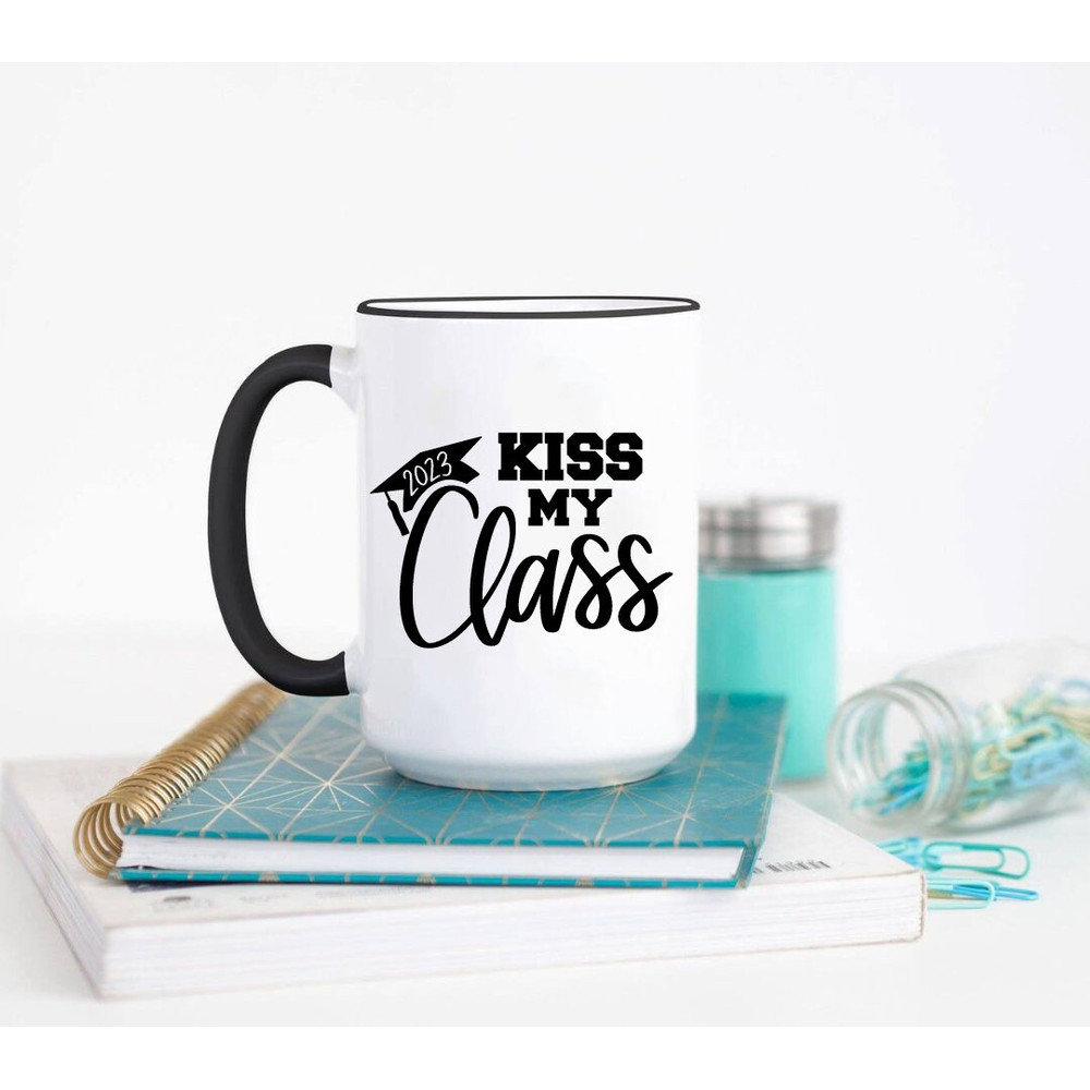 Kiss My Class 2023 SVG, Graduation Cap SVG, Graduation 2023, Class of 2023, Graduate, Senior, Cut File Cricut, Silhouette - 4.jpg