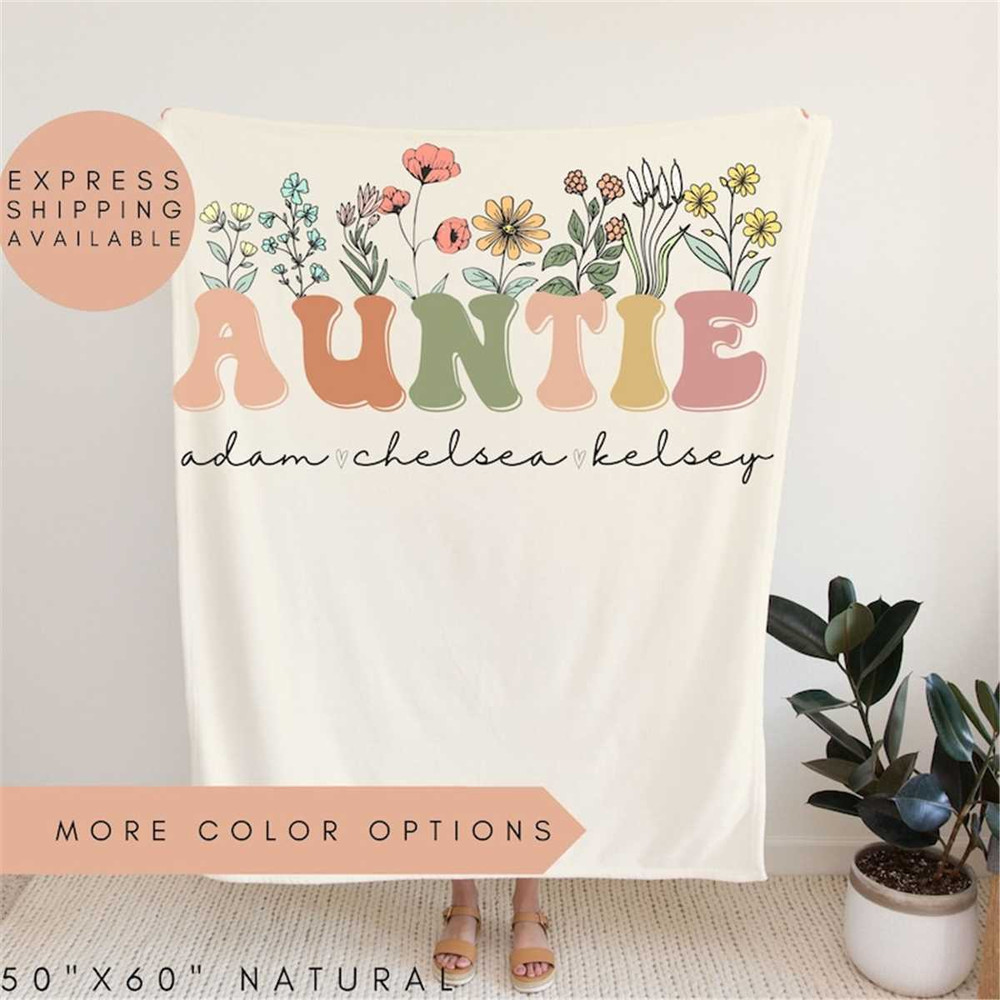 MR-197202318228-auntie-blanket-with-nieces-namespersonalized-aunt-wildflowers-image-1.jpg