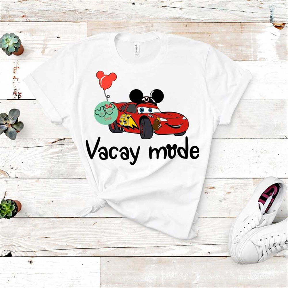 MR-2072023185917-lightning-mcqueen-vacay-mode-cars-svg-lightning-mcqueen-image-1.jpg