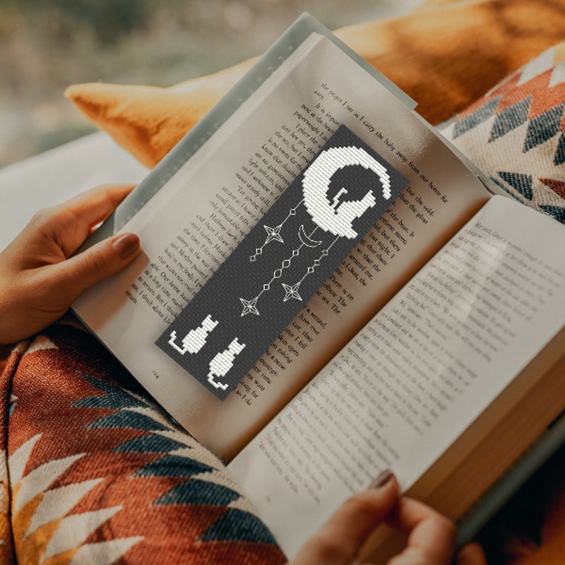cross stitch bookmark pattern cat and moon