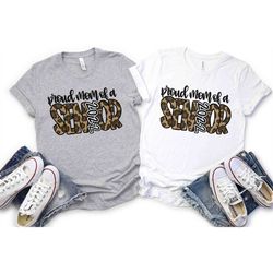 proud mom of a 2022 graduate shirt, senior mom 2022 shirt, senior,2022 shirt, graduation shirt, proud family graduation