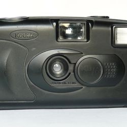 Kodak KB10 point&shoot film camera 35mm with strap