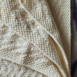 handmade knited baby blanket