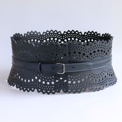 Genuine leather corset belt 31.5"(80cm).Width 5"(13cm). Wide leather belt in navy blue. Handmade.