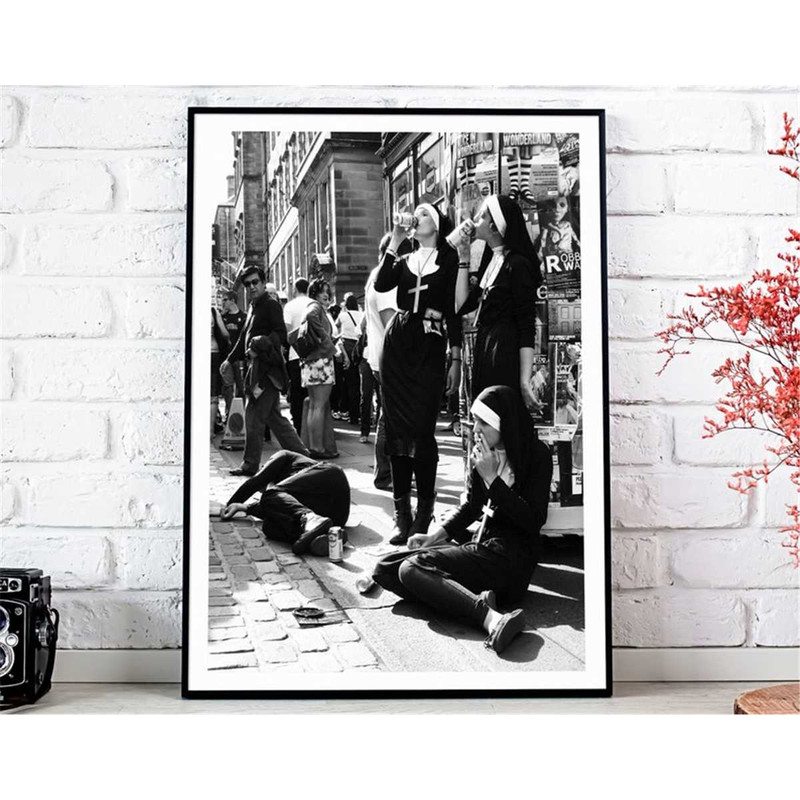 MR-2472023184122-nuns-smoking-poster-nuns-wall-art-feminist-print-art-deco-image-1.jpg