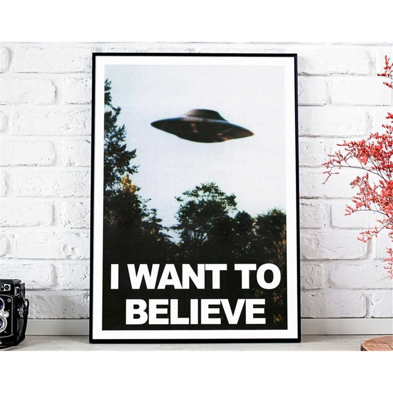 MR-247202318453-i-want-to-believe-poster-retro-sci-fi-art-science-poster-image-1.jpg