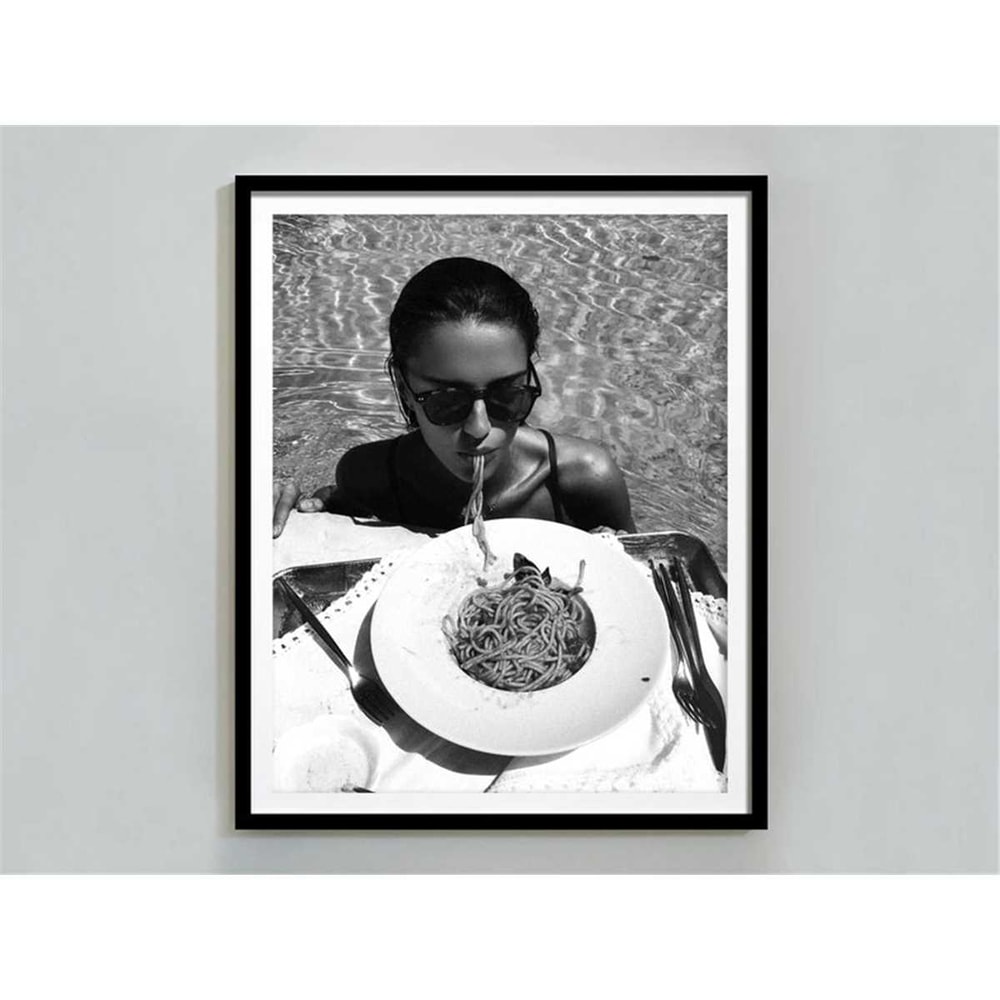 MR-2472023205444-woman-eating-spaghetti-on-water-poster-black-and-white-vintage-print-italian-pasta-print-kitchen-wall-art-restaurant-decor-pasta-poster.jpg