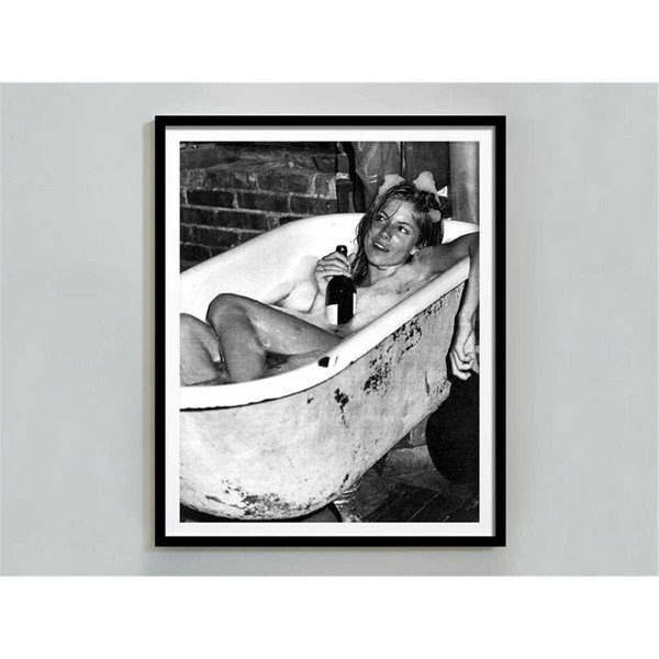 MR-247202321616-woman-drinking-wine-in-bathtub-print-black-and-white-vintage-photo-feminist-poster-girls-bathroom-decor-bar-cart-wall-art-retro-poster.jpg