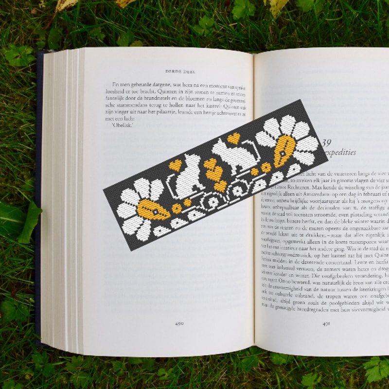modern cross stitch bookmark pattern