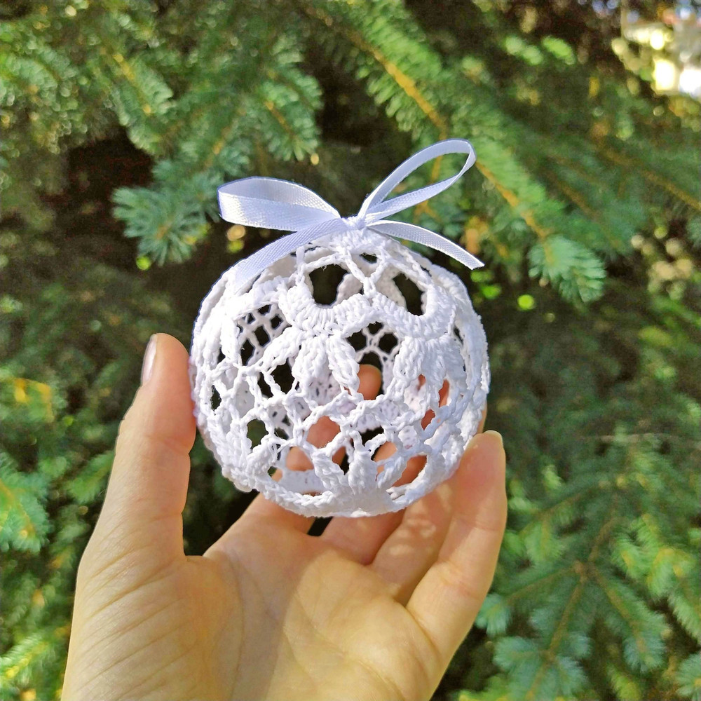 christmas ball crochet patternjpg