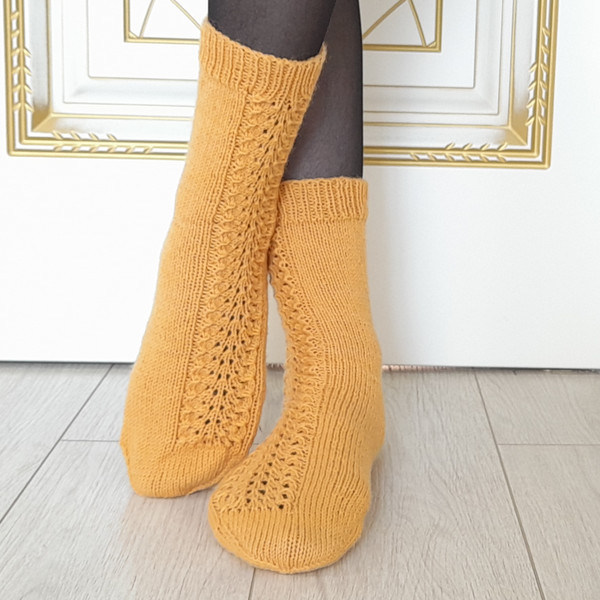 Openwork Pattern, Yellow Socks, Socks with One Side Pattern, Wool Socks, PDF Knitting Pattern.png