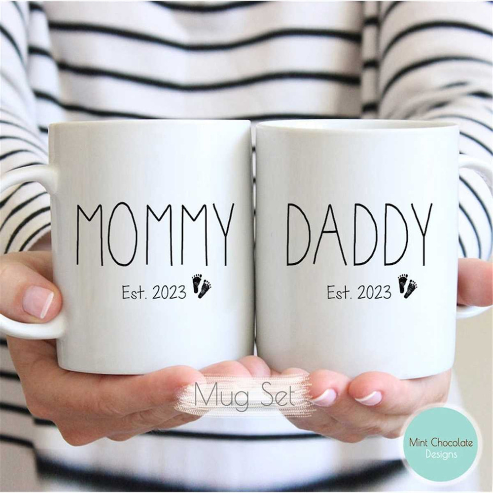 MR-26720238396-mommy-daddy-mug-set-2-first-time-mommy-gift-first-time-image-1.jpg