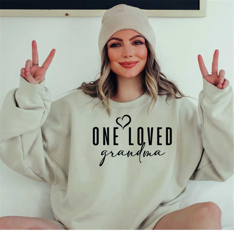 MR-2672023151044-one-loved-grandma-svg-png-pdf-mothers-day-shirt-svg-image-1.jpg