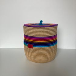 Rainbow rope basket with lid 8'' x 8.5''