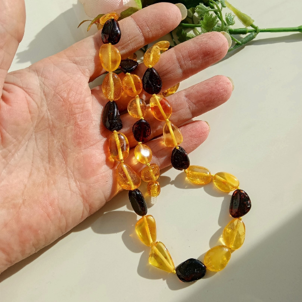 Amber Jewelry Beads Necklace for Women Natural Baltic Amber Necklace Multicolor Semi Precious Stone Necklace.jpg