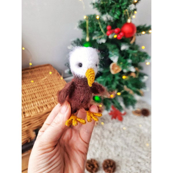 Stuffed eagle bird toy gift decor  (10).jpg