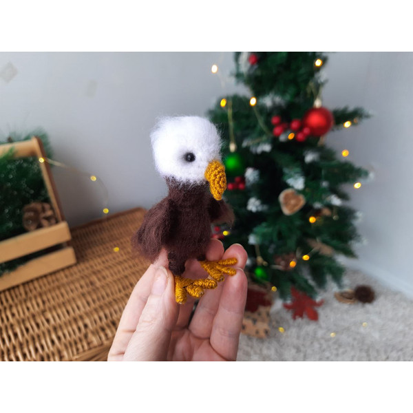 Stuffed eagle bird toy gift decor  (11).jpg