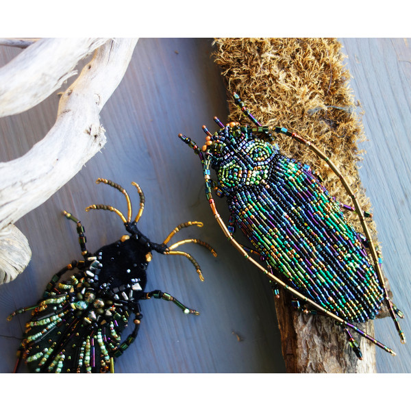 beetle brooches realistic 3d embroidery.jpg