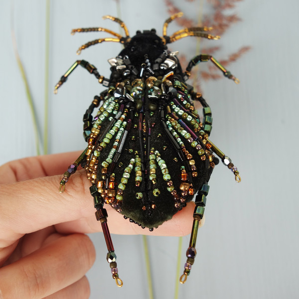 beetle back velvet bead brooch.jpg