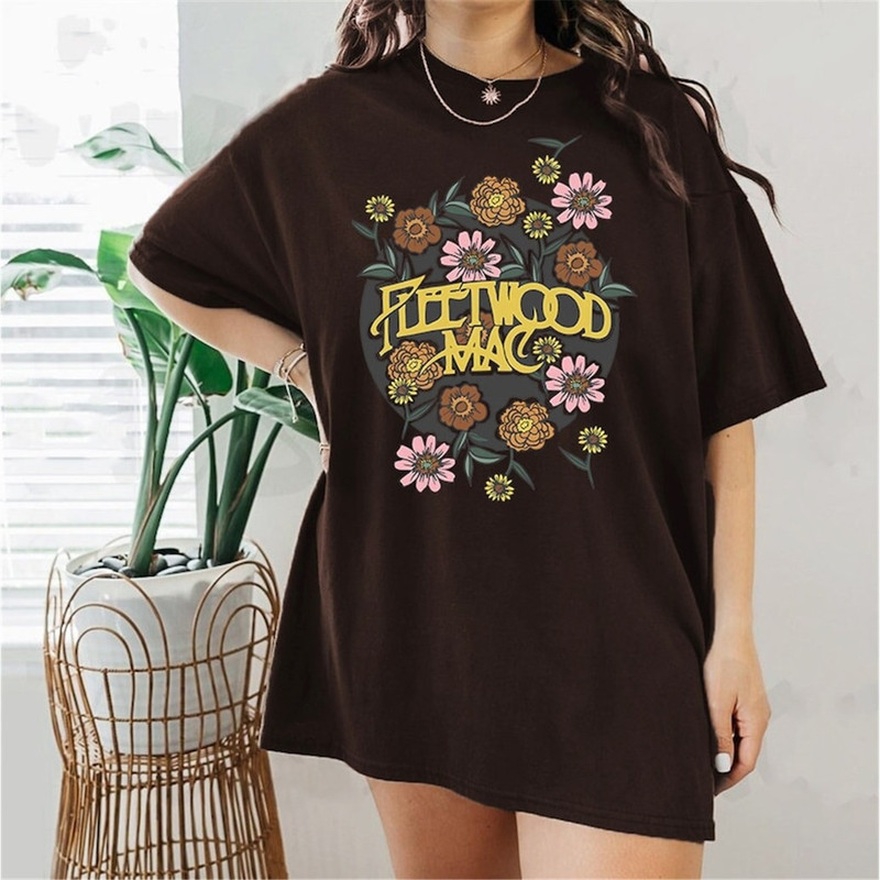 MR-297202321299-fleetwood-mac-t-shirt-vintage-floral-retro-band-graphic-tee-image-1.jpg